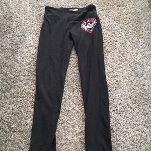Black hollister leggings